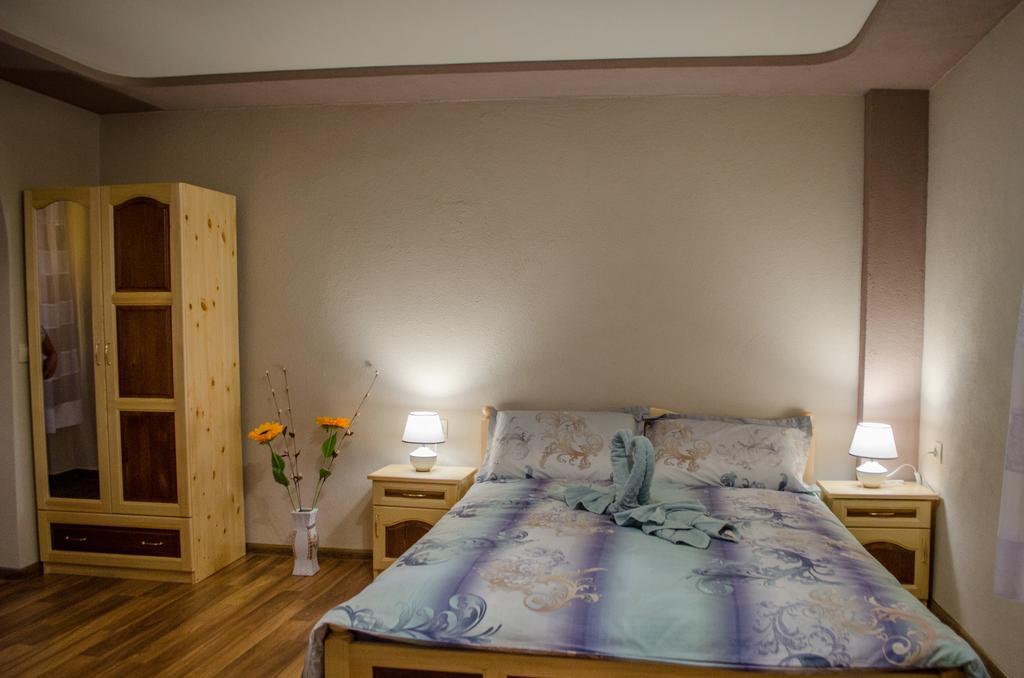 Guesthouse Juli Сапарева Баня Екстериор снимка