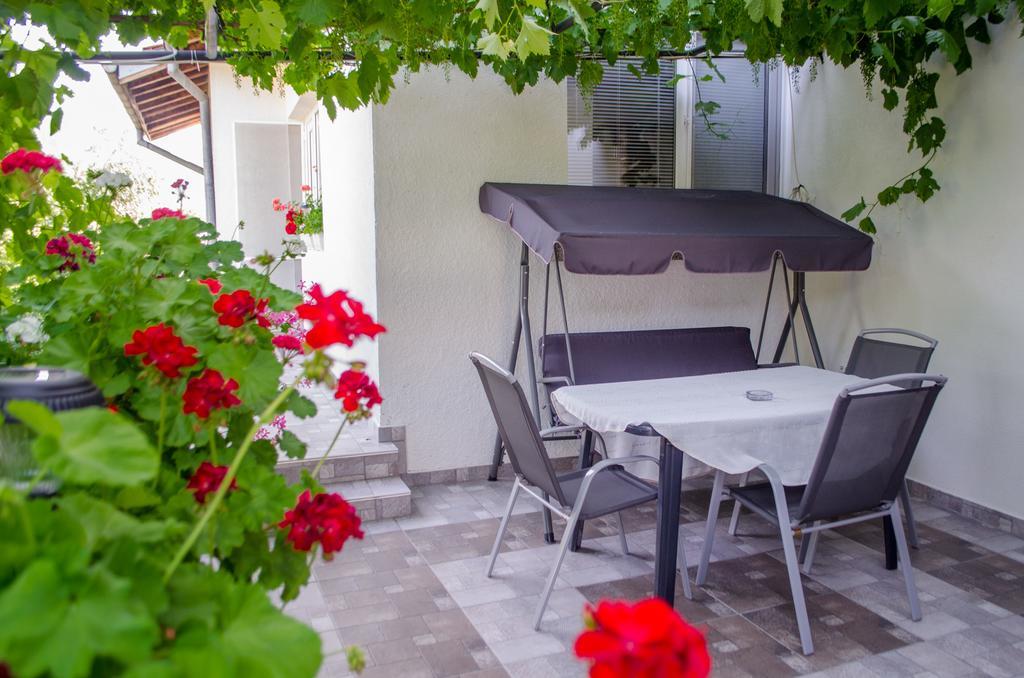Guesthouse Juli Сапарева Баня Екстериор снимка